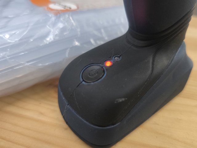 FERM GGM1003 Cordless Glue Gun