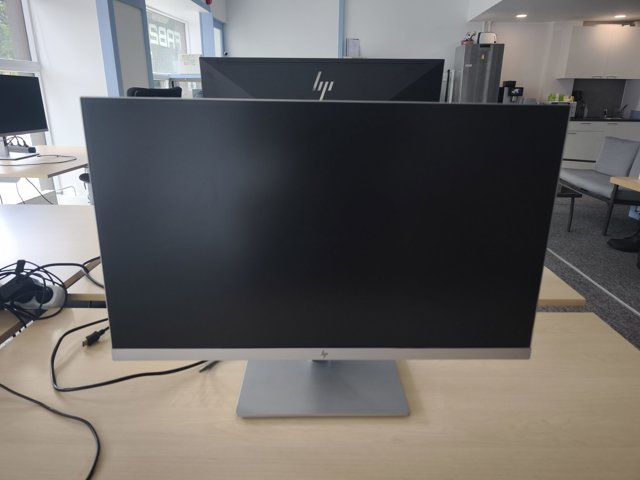 HP 24″ monitors
