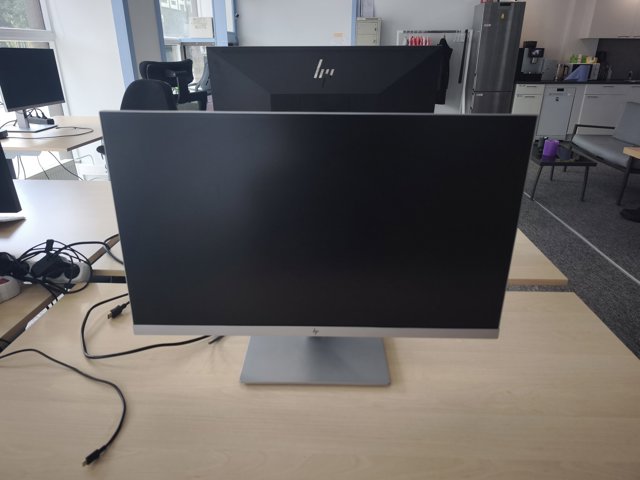 HP 24″ monitors