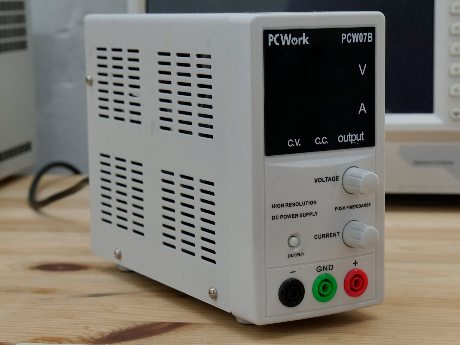 PCWork PCW07B Power Supply, 0–50 V