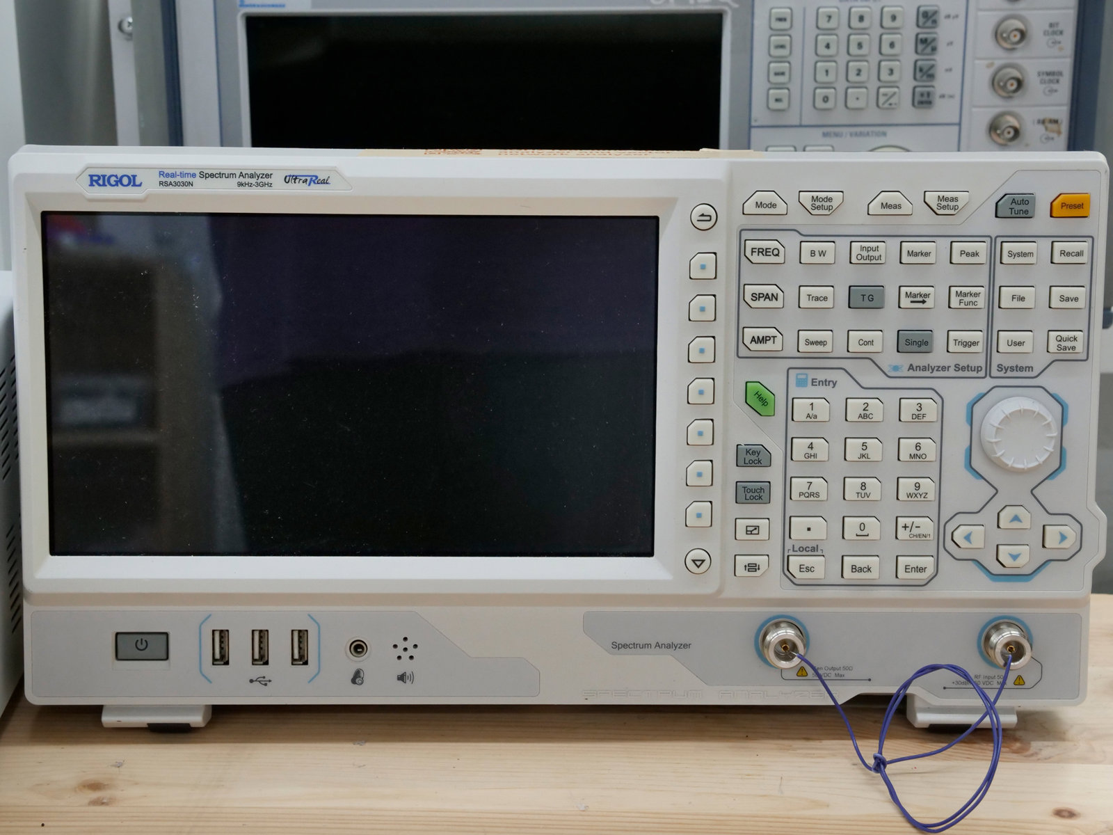 RIGOL RSA3030N Spectrum Analyser