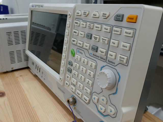 RIGOL RSA3030N Spectrum Analyser