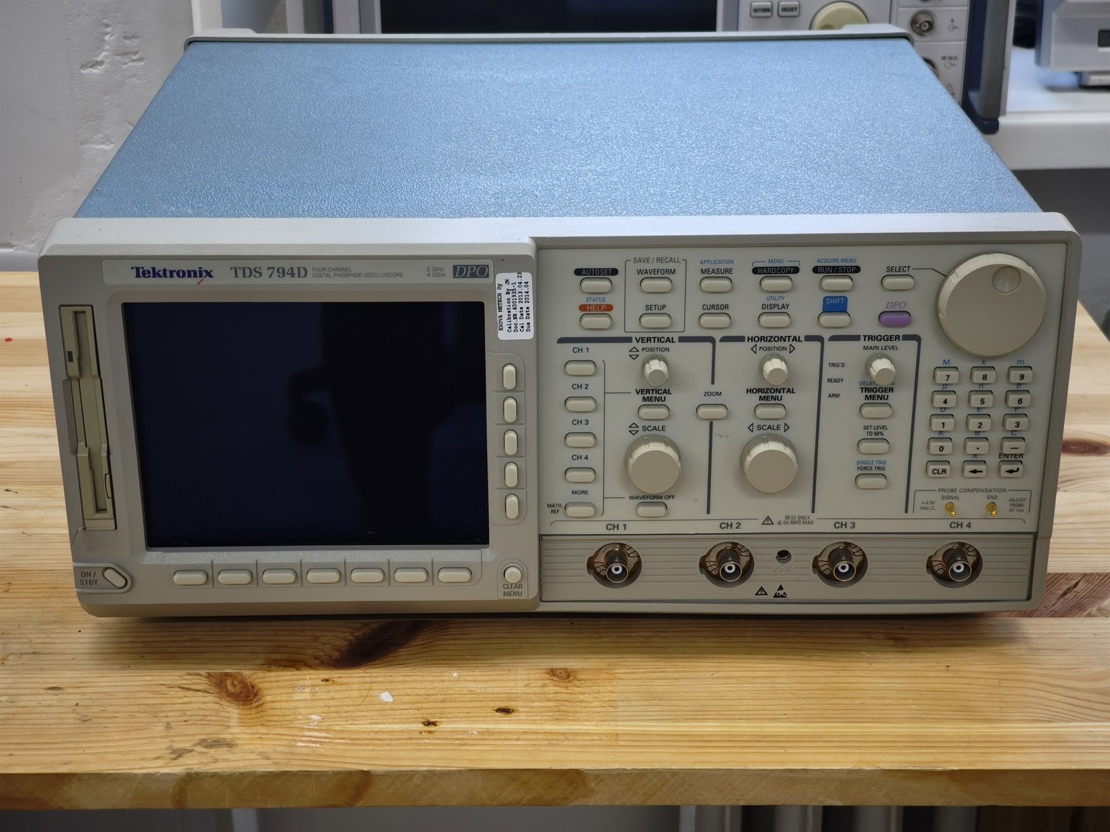 Tektronix TDS 794D Oscilloscope, 2 GHz